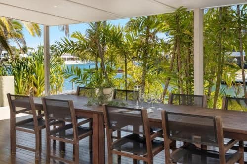 Four-Bedroom Holiday Home