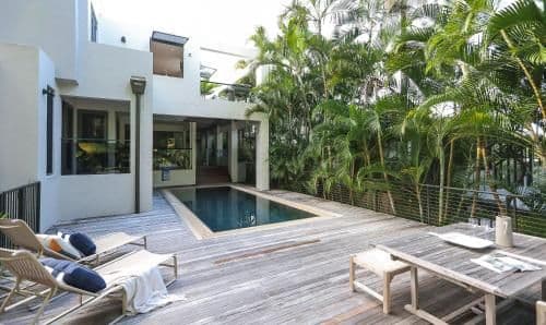 Four-Bedroom Holiday Home