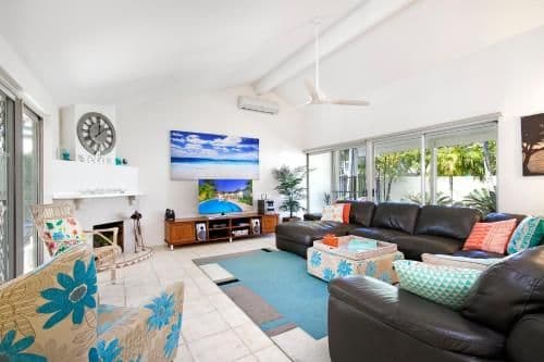 Four-Bedroom Holiday Home