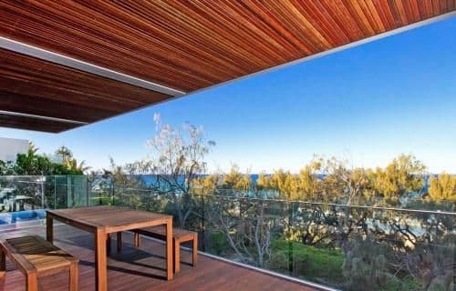 Four-Bedroom Holiday Home