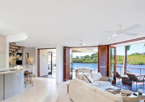 Four-Bedroom Holiday Home