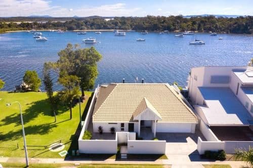 Four-Bedroom Holiday Home
