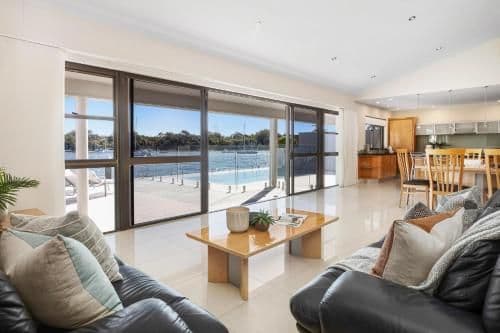 Four-Bedroom Holiday Home
