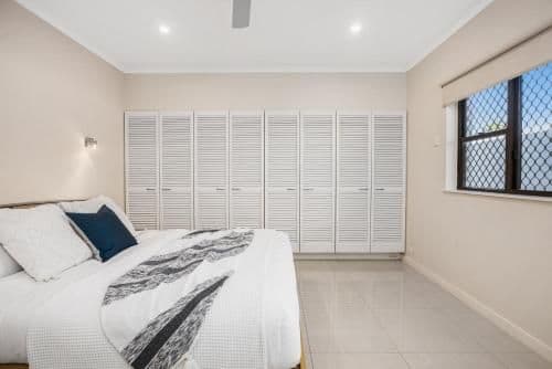 Four-Bedroom Holiday Home