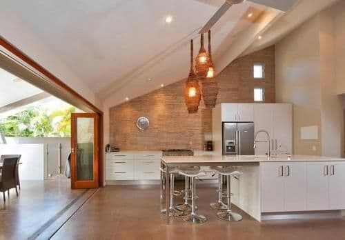Five-Bedroom Holiday Home