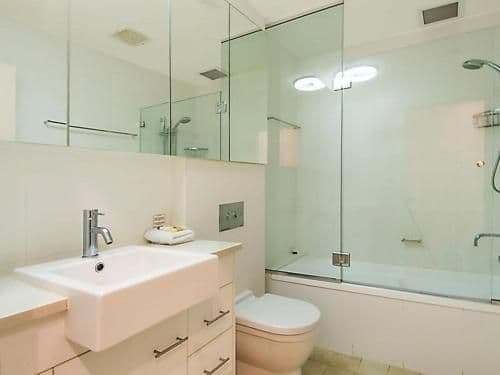 Two-Bedroom Apartment 4