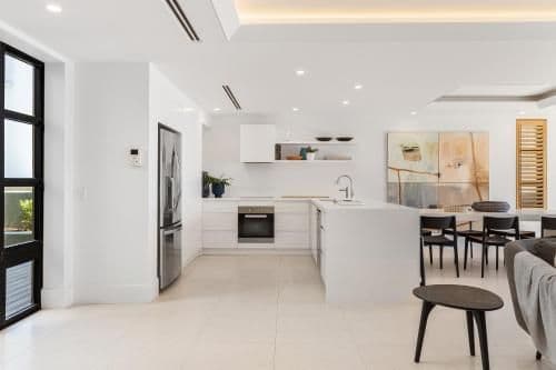 Four-Bedroom Apartment #3