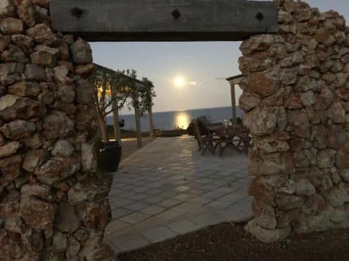 Queen Room - Short Beach