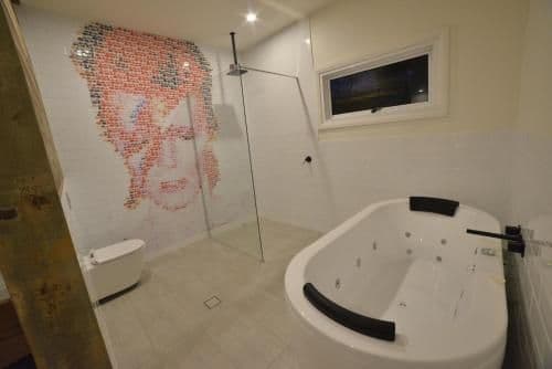 Ziggy King Room with Spa Bath