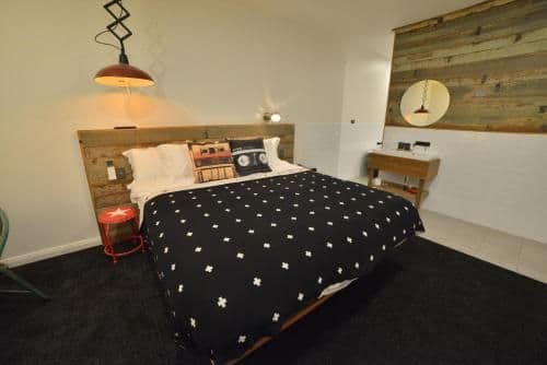 Mix Tape King Room with Balcony