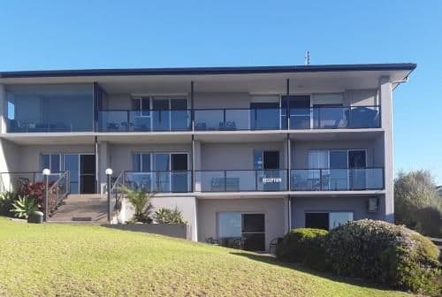 One-Bedroom Apartment with Sea View - Ground Floor