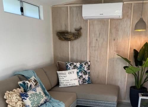 Three-Bedroom Holiday Home 