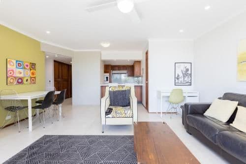 Premier One-Bedroom Apartment