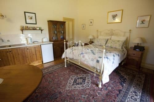 Studio Apartment B