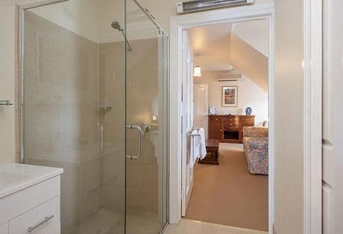 Queen Suite