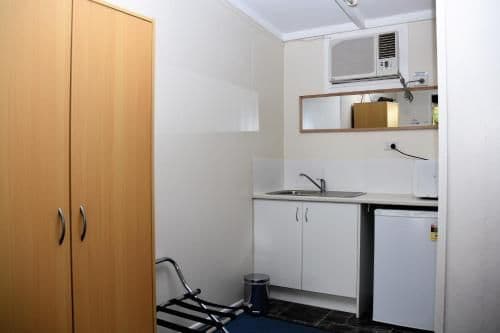 Queen Room with Kitchenette