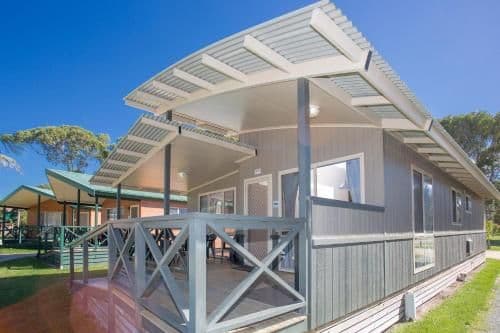 Three-Bedroom Villa with Spa Bath