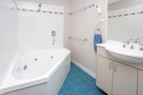Deluxe Villa with Spa Bath