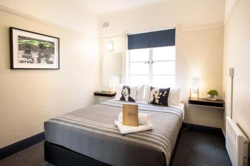 Standard Queen Room with Shared Bathroom