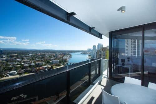 Apartment with Sea or River View