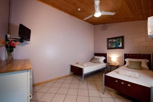 Economy Twin Room