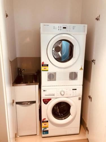 Deluxe Two-Bedroom Two Bathroom Apartment with City View