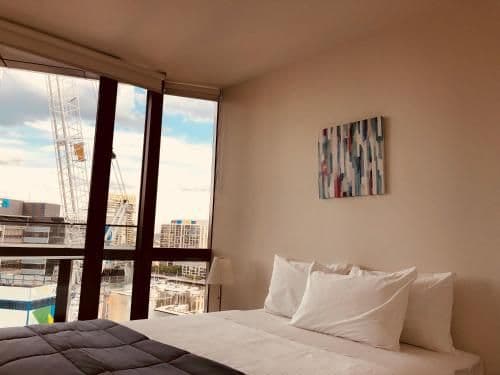 Deluxe Two-Bedroom Two Bathroom Apartment with City View