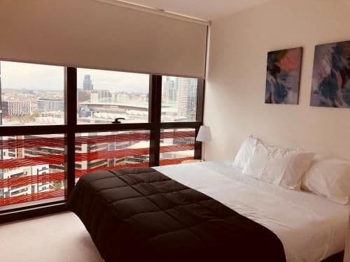 Deluxe Two-Bedroom Two Bathroom Apartment with City View