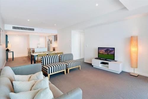 Luxury Two-Bedroom Apartment with Ocean Views