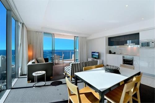 Luxury Two-Bedroom Apartment with Ocean Views