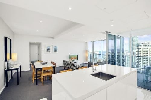 Luxury Two-Bedroom Apartment with Ocean Views