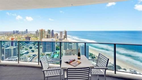 Luxury Two-Bedroom Apartment with Ocean Views