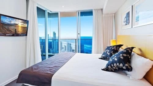 Luxury Two-Bedroom Apartment with Ocean Views