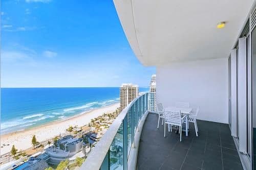 Luxury Two-Bedroom Apartment with Ocean Views