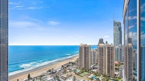 Luxury Two-Bedroom Apartment with Ocean Views