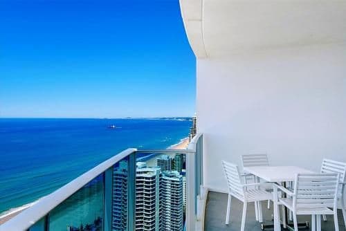Luxury Two-Bedroom Apartment with Ocean Views