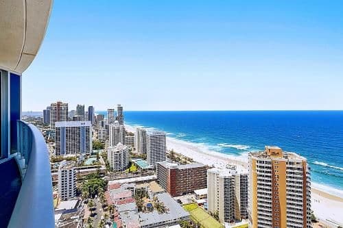 Luxury Two-Bedroom Apartment with Ocean Views