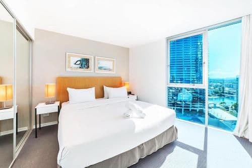 Luxury Two-Bedroom Apartment with Ocean Views