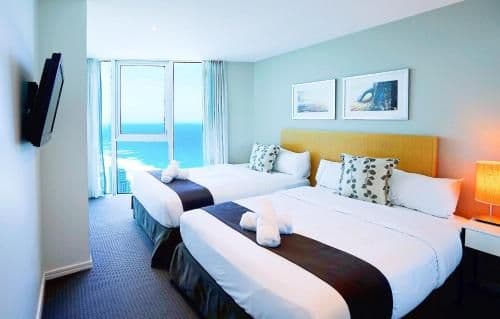 Luxury Two-Bedroom Apartment with Ocean Views