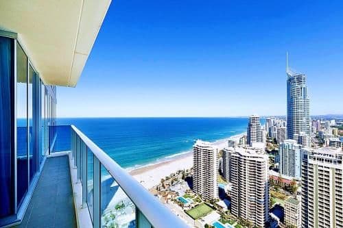 Luxury Two-Bedroom Apartment with Ocean Views