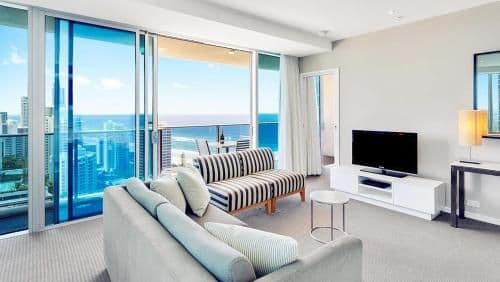 Luxury Two-Bedroom Apartment with Ocean Views