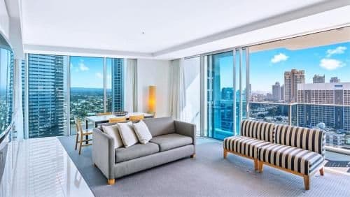 Luxury Two-Bedroom Apartment with Ocean Views
