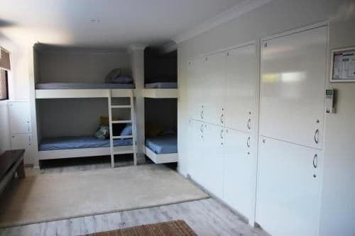Mixed Dormitory Room