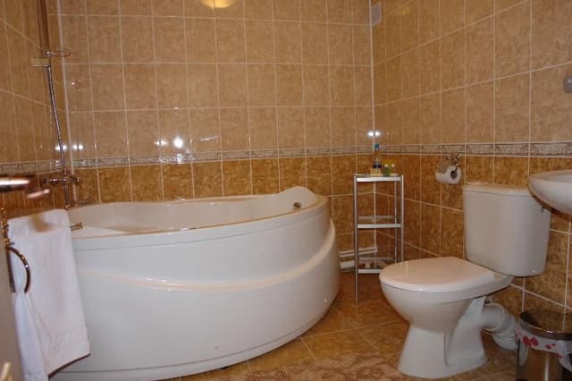 SUITE TWO BEDROOMS