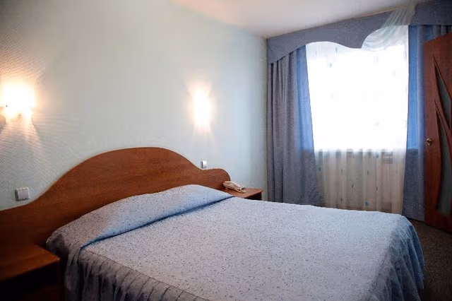 SUITE TWO BEDROOMS