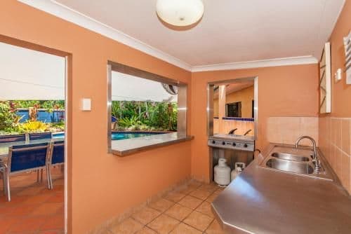 Five-Bedroom Holiday Home