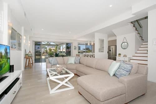 Six-Bedroom Holiday Home