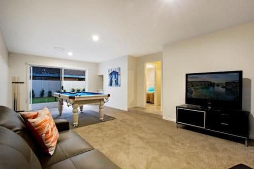 Six-Bedroom Holiday Home