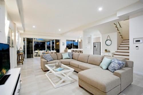Six-Bedroom Holiday Home