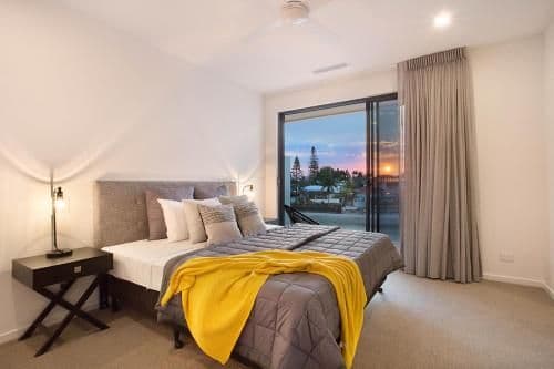 Six-Bedroom Holiday Home